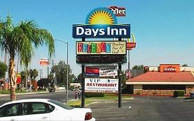 Hotel Days Inn Bakersfield